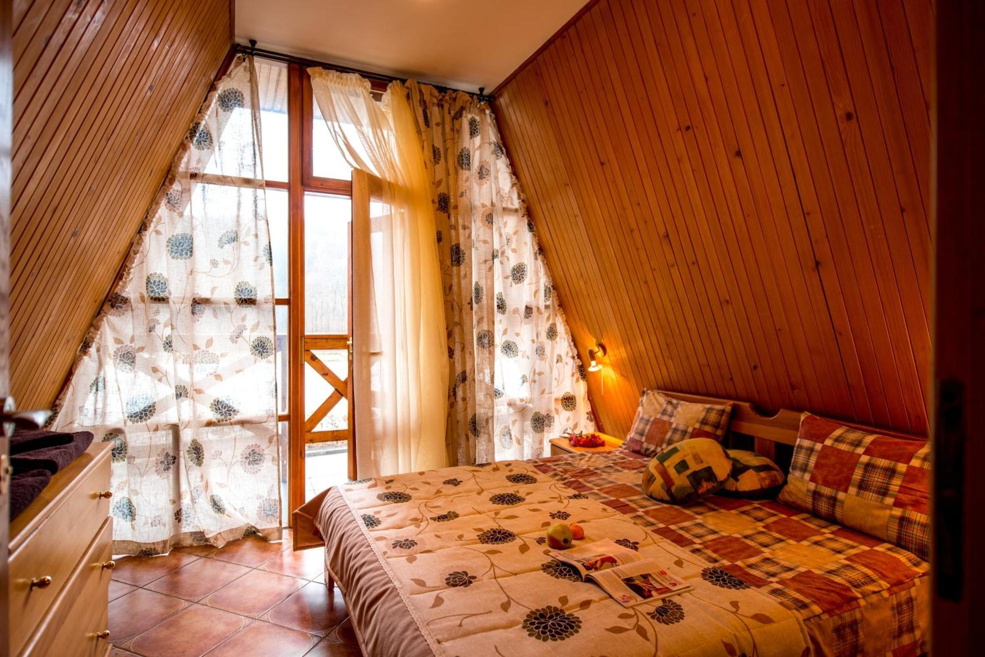 Buhta Vikingiv Hotel Vodniki Bilik gambar