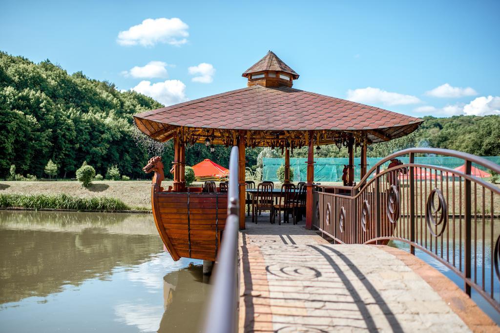 Buhta Vikingiv Hotel Vodniki Luaran gambar